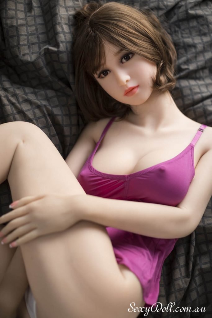 Chinese Young Girl Kaili Realistic Sex Doll with Shapely Long Legs (1)